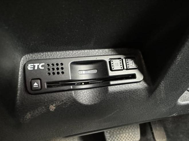 フィット 4WD 1500 5Dr