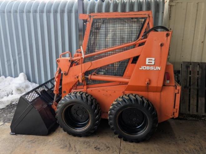 スキッドステアローダトヨタ　ジョブサン　SGK6　ガソリン　2.000H