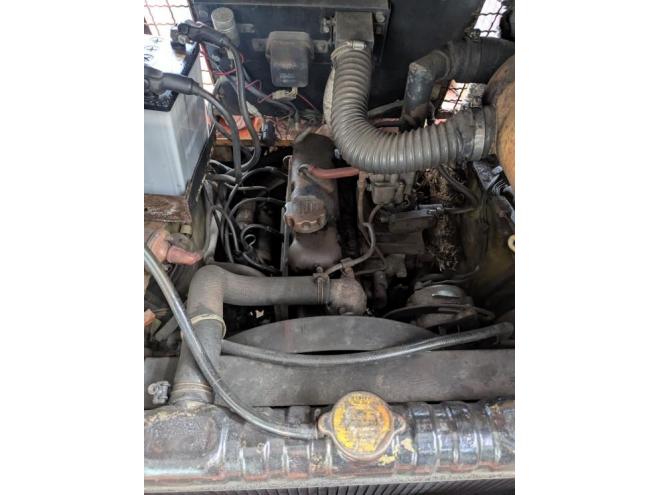 スキッドステアローダトヨタ　ジョブサン　SGK6　ガソリン　2.000H