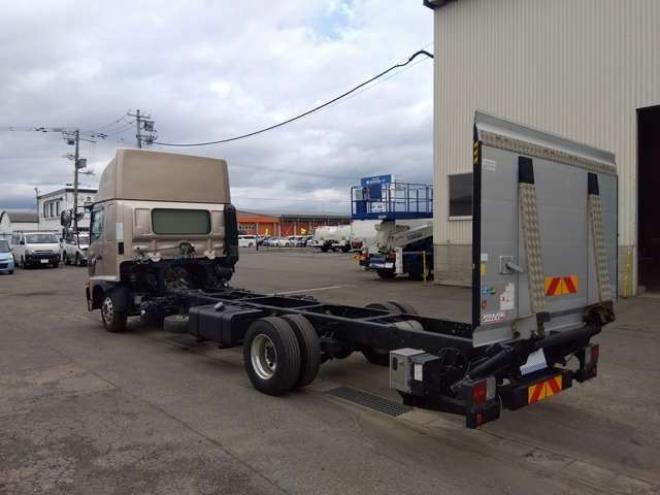 レンジャーキャブ付シャーシ　2PG-FD2ABG　 2WD 5120