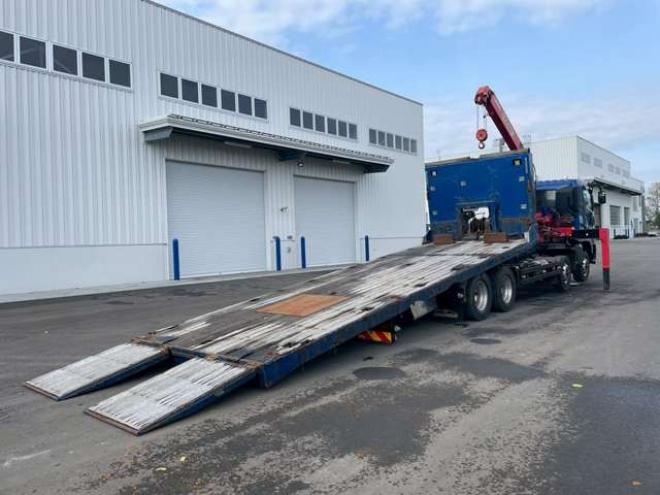 スーパーグレートクレーン付セフティ　QPG-FS60VZ ユニック　 2WD 12800