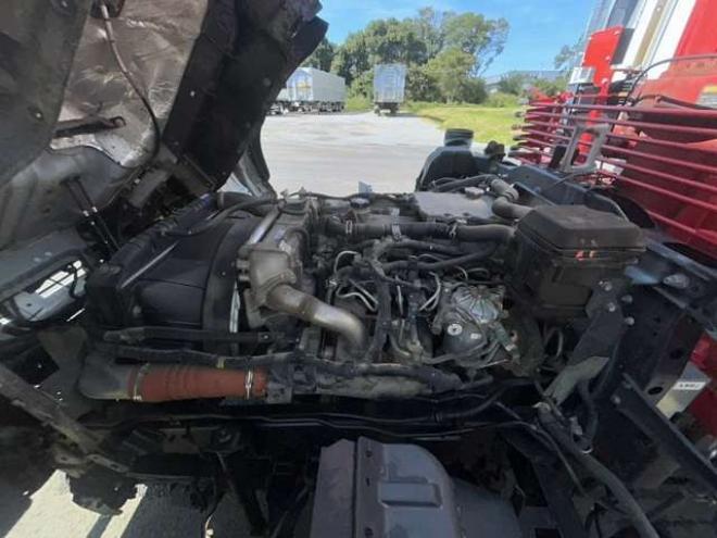 レンジャークレーン付　TKG-FD7JLAA  古河ユニック　 2WD 6400