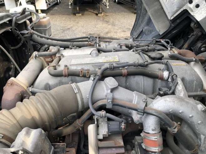 ギガ粉粒体運搬車 QKG-CYY77A 極東開発工業　 2WD 9830