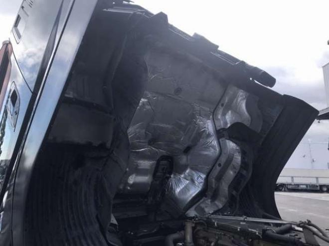 スーパーグレートLゲートダンプ　QKG-FV60VX 新明和工業　 2WD 12800