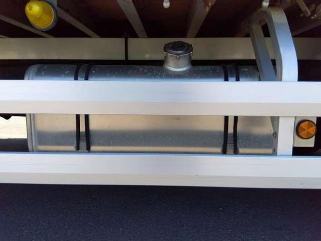 レンジャー平ボディ  TKG-FD7JPAA　 2WD 6400