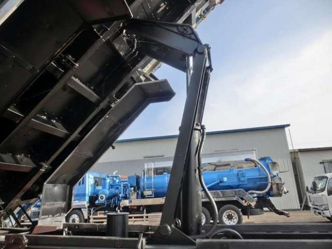 スーパーグレートダンプ　QKG-FV50VY　新明和　 2WD 12800