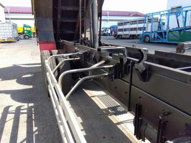 ギガダンプ　QKG-CYZ77A　 2WD 9830