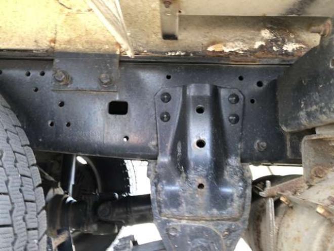 デュトロタンクローリー　SKG-XZU675M 極東開発工業　 4WD 4000