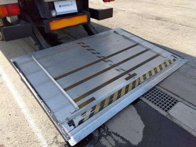 レンジャードライバン　BDG-GK8JRWA　 2WD 7680