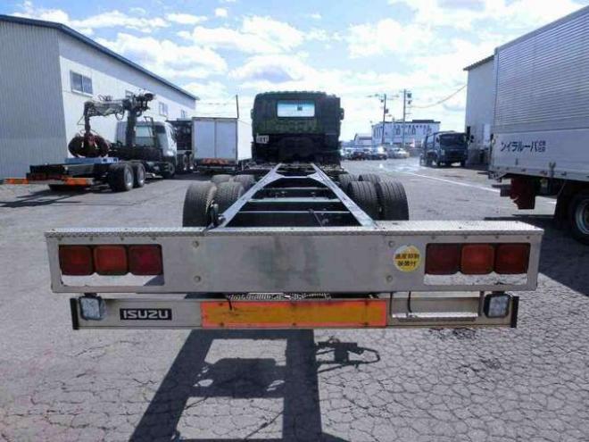 ギガキャブ付シャーシ　PDG-CYY77V8　 2WD 9830