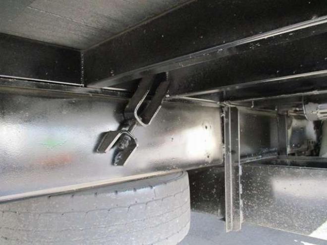 ビッグサム平ボディ　KL-CG48ZVX　 2WD 13070