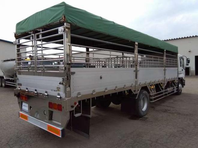 ギガ家畜運搬車　KL-CVR80P3　 2WD 15200