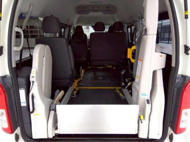 ハイエースバン2.8 ウェルキャブ ASタイプ ロング ディーゼルターボ 4WD　 福祉車両 2800