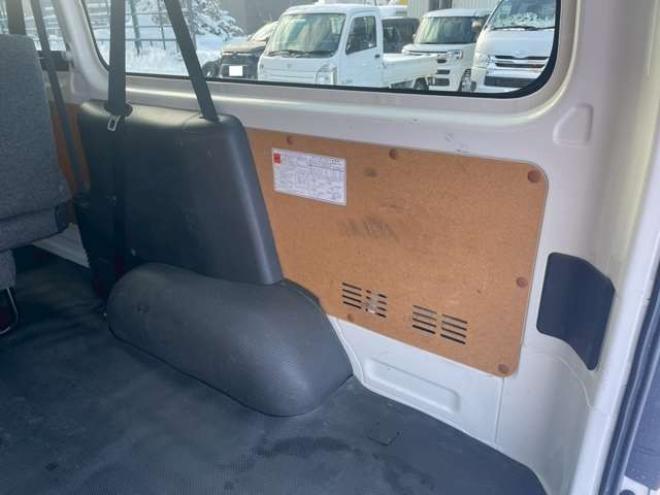 ハイエースバン2.8 DX ロング ディーゼルターボ 4WD　 2800