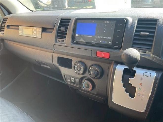 ハイエースバン2.8 中温強化冷凍バン ロング ディーゼルターボ 4WD　 2800
