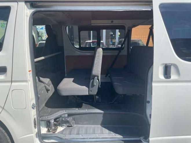 ハイエースバン2.8 DX ロング ディーゼルターボ 4WD　4WD　寒冷地仕様　社外ナビ　バックカメラ 2800