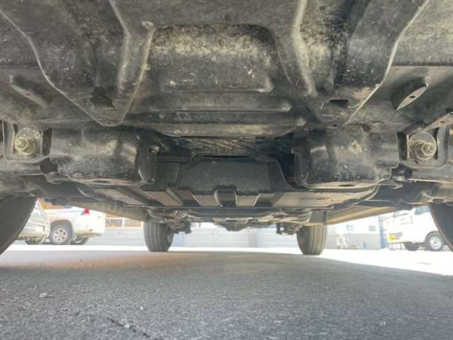 ハイエースバン2.8 DX ロング ディーゼルターボ 4WD　4WD　寒冷地仕様　社外ナビ　バックカメラ 2800