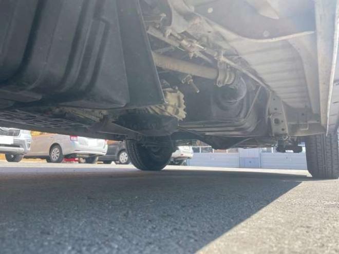 ハイエースバン2.8 DX ロング ディーゼルターボ 4WD　4WD　寒冷地仕様　社外ナビ　バックカメラ 2800