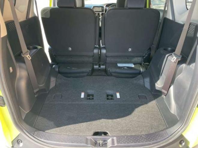 シエンタ1.5 G 4WD　4WD　純正ナビ　夏冬タイヤ 1500