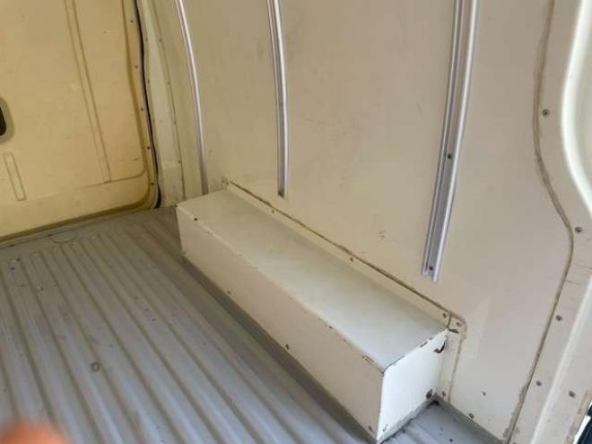 ハイエースバン3.0 中温冷凍バン ロング ディーゼルターボ 4WD　 3000