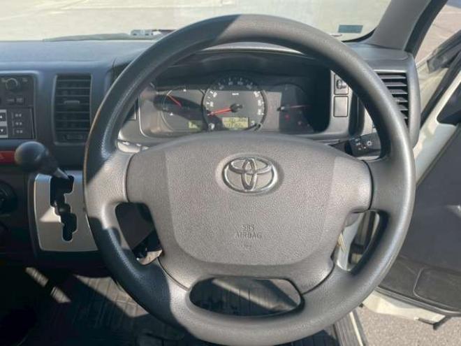 ハイエースバン3.0 中温冷凍バン ロング ディーゼルターボ 4WD　 3000