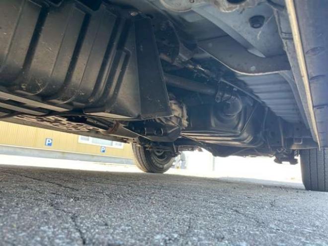 ハイエースバン2.8 DX ロング ディーゼルターボ 4WD　4WD　9人乗り　社外ナビ 2800