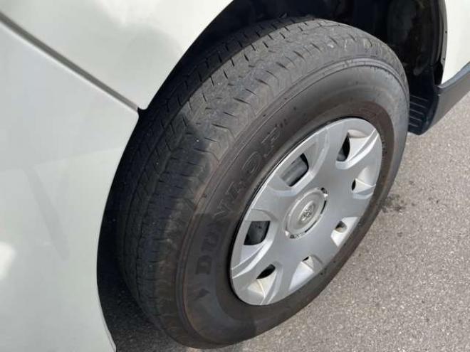 ハイエースバン2.8 リフト付バン ロング ディーゼルターボ 4WD　4WD　5ドア　パワーゲート付 2800