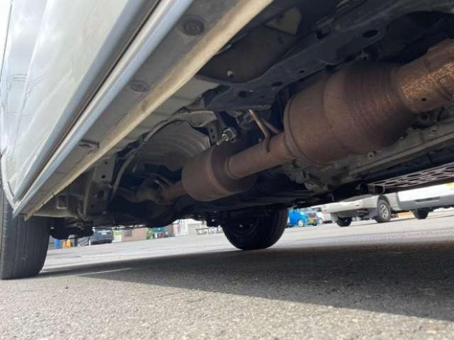 ハイエースバン2.8 リフト付バン ロング ディーゼルターボ 4WD　4WD　5ドア　パワーゲート付 2800