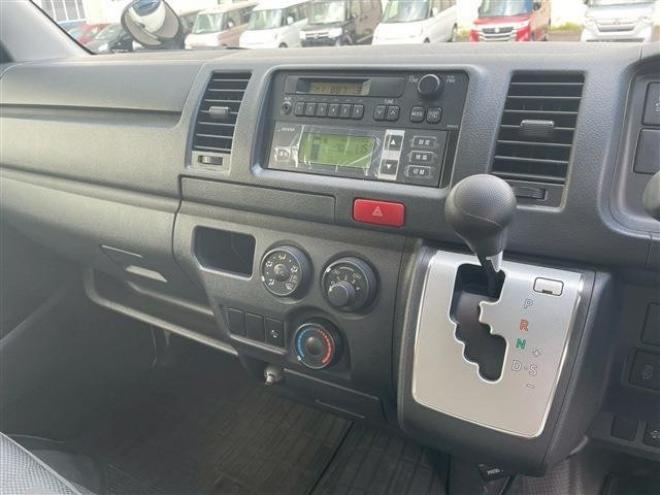 ハイエースバン2.8 中温冷凍バン ロング ディーゼルターボ 4WD　 2800