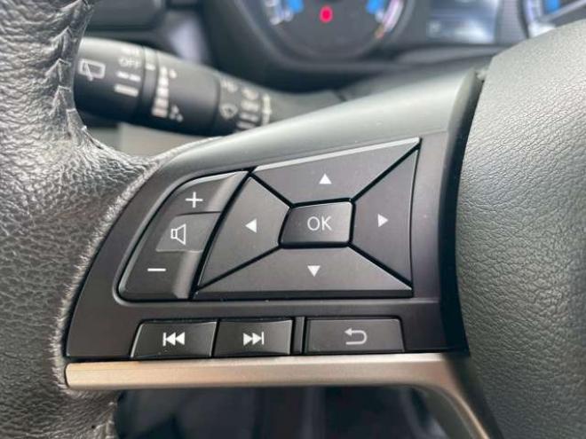 デリカミニG 4WD　4WD　夏冬タイヤ 660