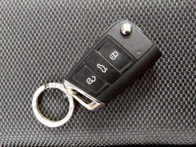 ワーゲンT-Roc　TDI Rライン ディーゼルターボ　 2WD 2000