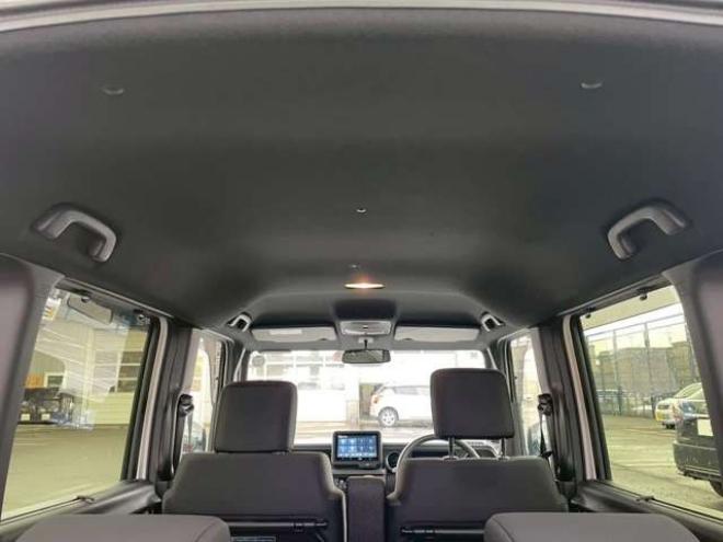 N-BOXカスタム 660 4WD　 660