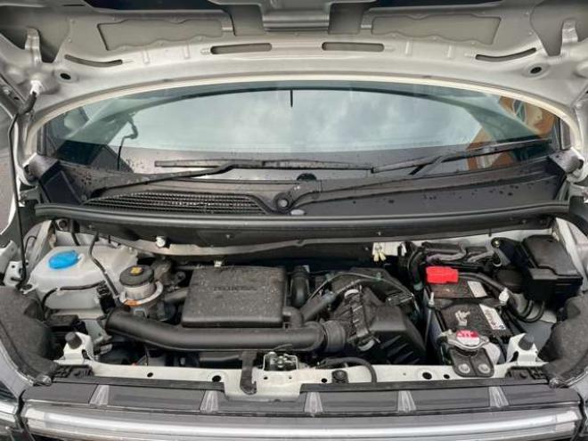 N-BOXカスタム 660 4WD　 660