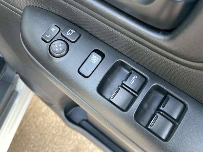 ワゴンRスマイルハイブリッド S 4WD　4WD　夏冬タイヤ 660