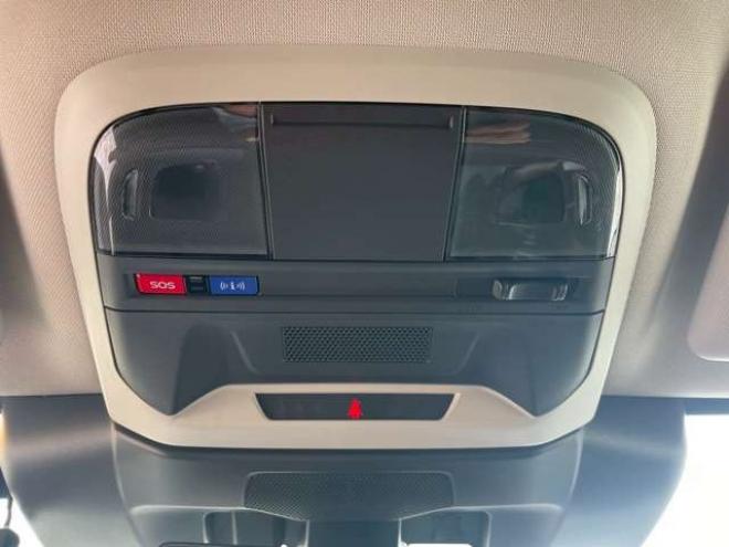 レヴォーグ1.8 STI スポーツ EX 4WD　4WD　アイサイトX　夏冬タイヤ 1800