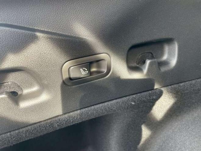 レヴォーグ1.8 STI スポーツ EX 4WD　4WD　アイサイトX　夏冬タイヤ 1800