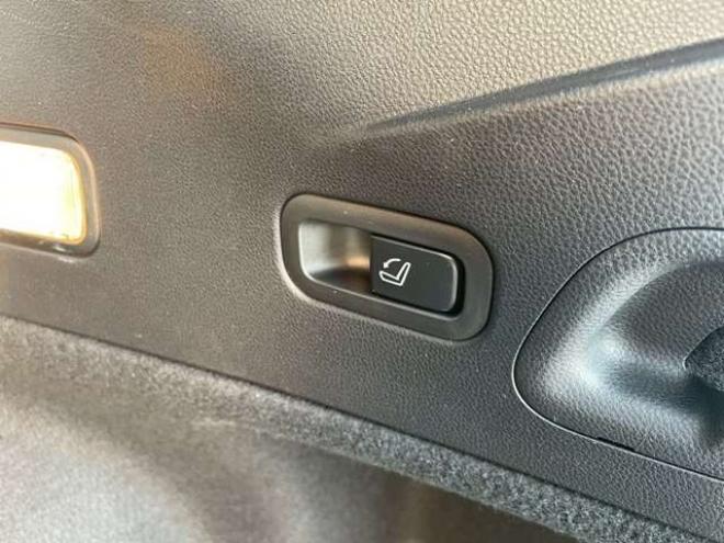 レヴォーグ1.8 STI スポーツ EX 4WD　4WD　アイサイトX　夏冬タイヤ 1800