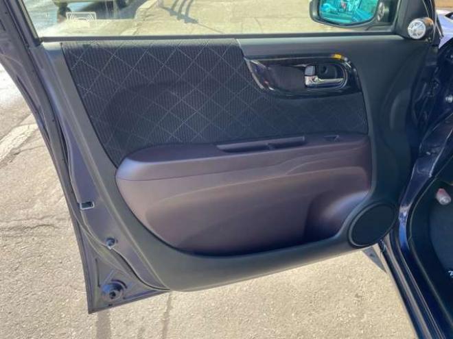 N-ONEプレミアム ツアラー Lパッケージ 4WD　1年走行距離無制限保証付/ナビ・フルセグTV/バックカメラ/国産前後ドライブレコーダー/ETC/純正アルミホイール15インチ夏タイヤ装着/アルミホイール付き冬タイヤ付き/2トーンカラー/車検整備2年付/法定整備/修復歴無 660