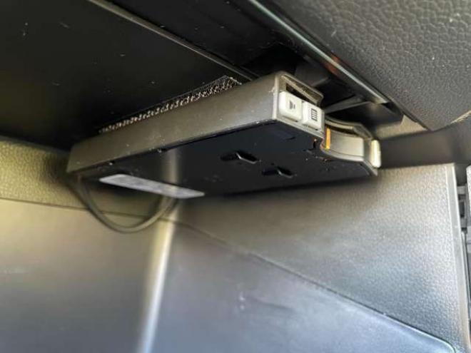 N-ONEプレミアム ツアラー Lパッケージ 4WD　1年走行距離無制限保証付/ナビ・フルセグTV/バックカメラ/国産前後ドライブレコーダー/ETC/純正アルミホイール15インチ夏タイヤ装着/アルミホイール付き冬タイヤ付き/2トーンカラー/車検整備2年付/法定整備/修復歴無 660