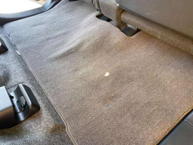 N-ONEプレミアム ツアラー Lパッケージ 4WD　1年走行距離無制限保証付/ナビ・フルセグTV/バックカメラ/国産前後ドライブレコーダー/ETC/純正アルミホイール15インチ夏タイヤ装着/アルミホイール付き冬タイヤ付き/2トーンカラー/車検整備2年付/法定整備/修復歴無 660