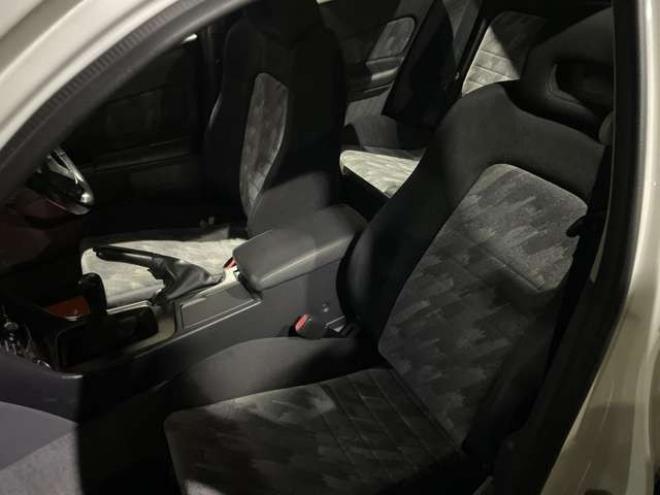 スカイライン2.0 GT　検新規(2年付)市内コ・ミ・コ・ミ 2WD 2000