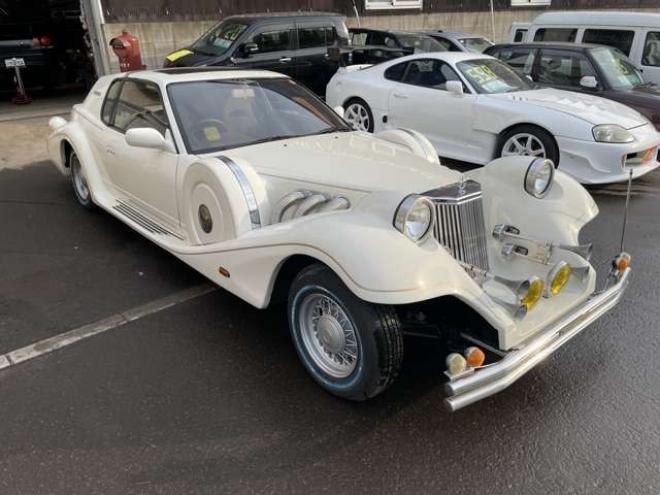 ラセードベースグレード　検)9年5月・市内コ・ミ・コ・ミ 2WD 1800