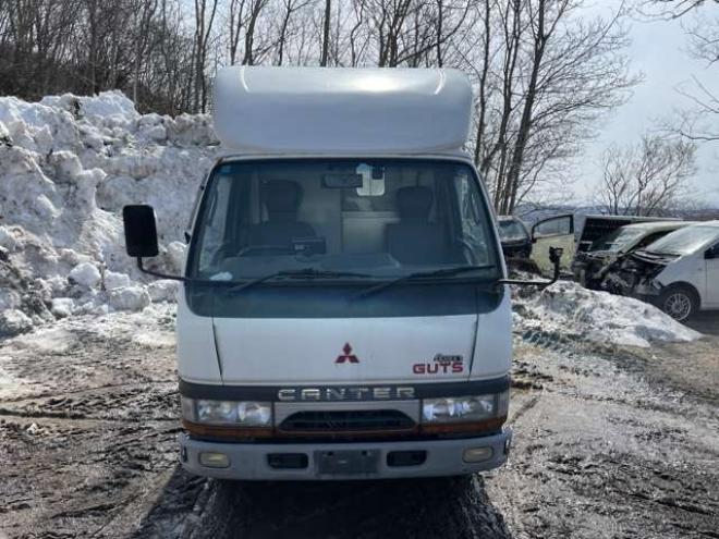 キャンターガッツ 2.8 ロング 全低床 ディーゼル 4WD　キャンピング・キッチンカーベース車両 2800