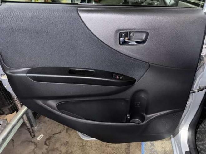 ムーヴカスタム メモリアルエディション　エイプリルフールセール!検9年7月 2WD 660