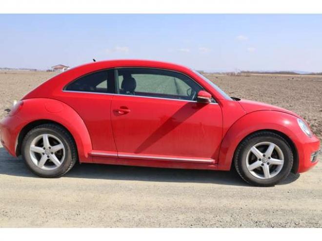 ビートルデザイン レザー パッケージ　検二年　バックモニター　TV 正規輸入車 2WD 1200