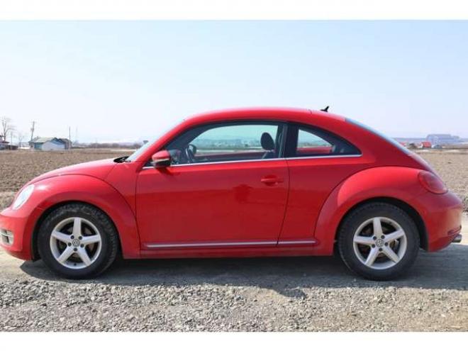 ビートルデザイン レザー パッケージ　検二年　バックモニター　TV 正規輸入車 2WD 1200