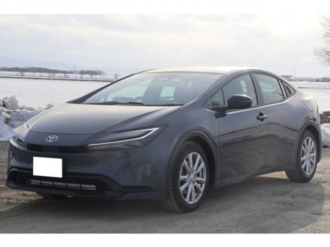 プリウス2.0 G E-Four 4WD　検R9/7　クルコン　バックカメラ　ブラインドスポットモニター　シートヒーター　Pソナーセンサー 2000