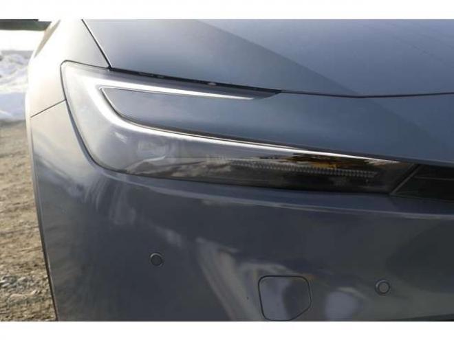 プリウス2.0 G E-Four 4WD　検R9/7　クルコン　バックカメラ　ブラインドスポットモニター　シートヒーター　Pソナーセンサー 2000