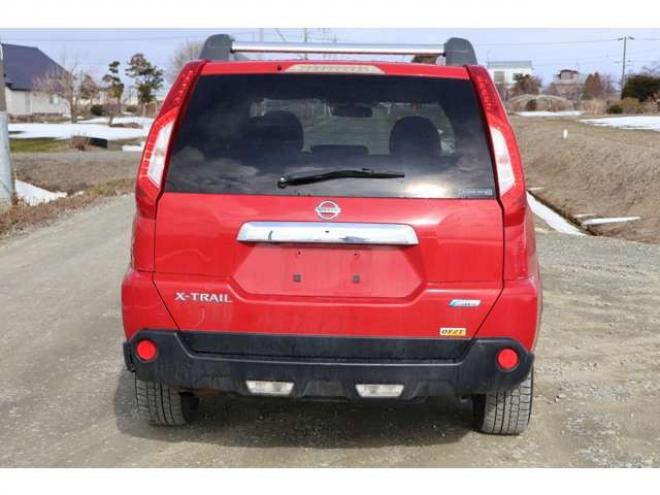 エクストレイル2.0 20GT ディーゼルターボ 4WD　検2年　バックカメラ　クルコン　TV　オートライト 2000