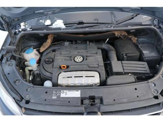 ゴルフトゥーラン　TSI コンフォートライン　検2年　バックモニター　ETC　ナビ　自社　ローンカノウ 正規輸入車 2WD 1400